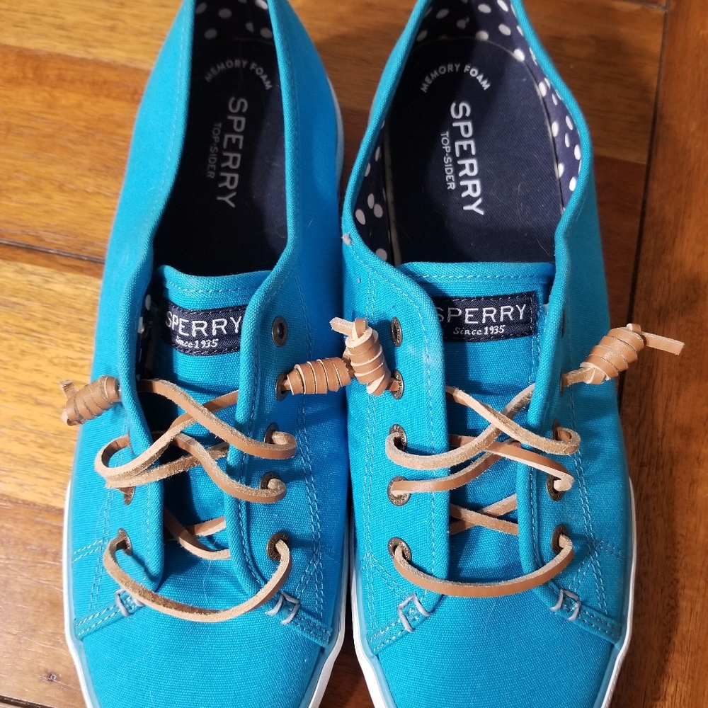 Sperry womens sneakers - Picture 2 of 5
